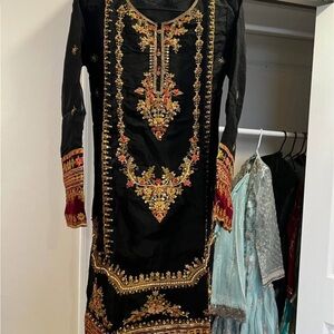 Pakistani Gharara three piece Elegant Black and Gold Embroidered Dress